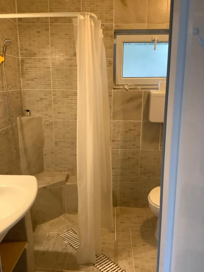 Ferienwohnung Pitypang Lak Szigetmonostor Exterior foto
