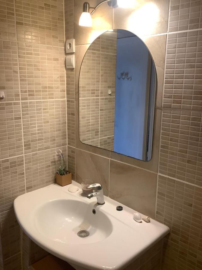 Ferienwohnung Pitypang Lak Szigetmonostor Exterior foto